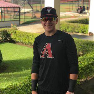 Meet your Posher, Andres